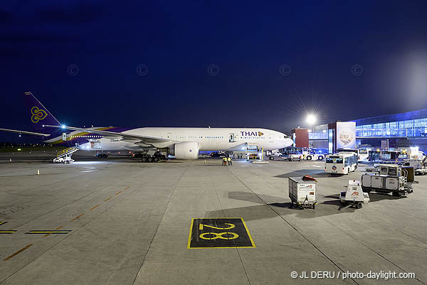 Liege airport 2016-04-02